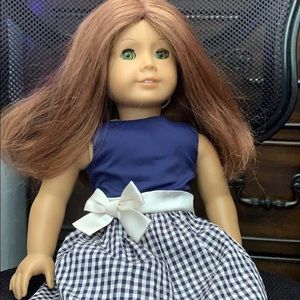 I’m selling an American girl doll.